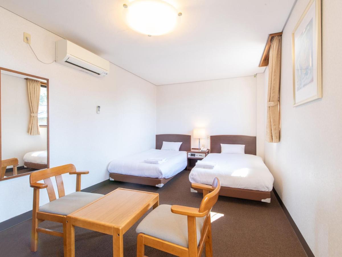 Tabist Business Hotel Fujiya Сасебо Экстерьер фото